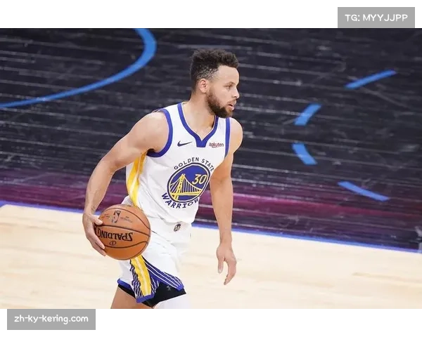 战报:勇士加时险胜太阳,库里高效41分领跑当月球员效率榜 战报:勇士加时险胜太阳,库里高效41分领跑当月球员效率榜